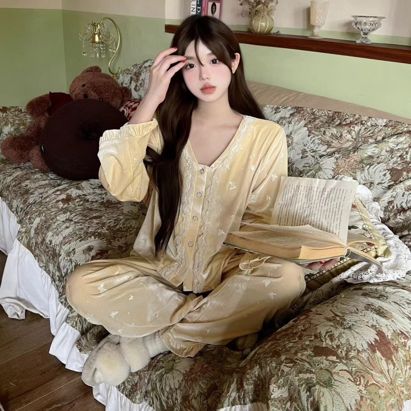 Autumn And Winter New Gold Vel - Home Fragrance In French のレビューと価格