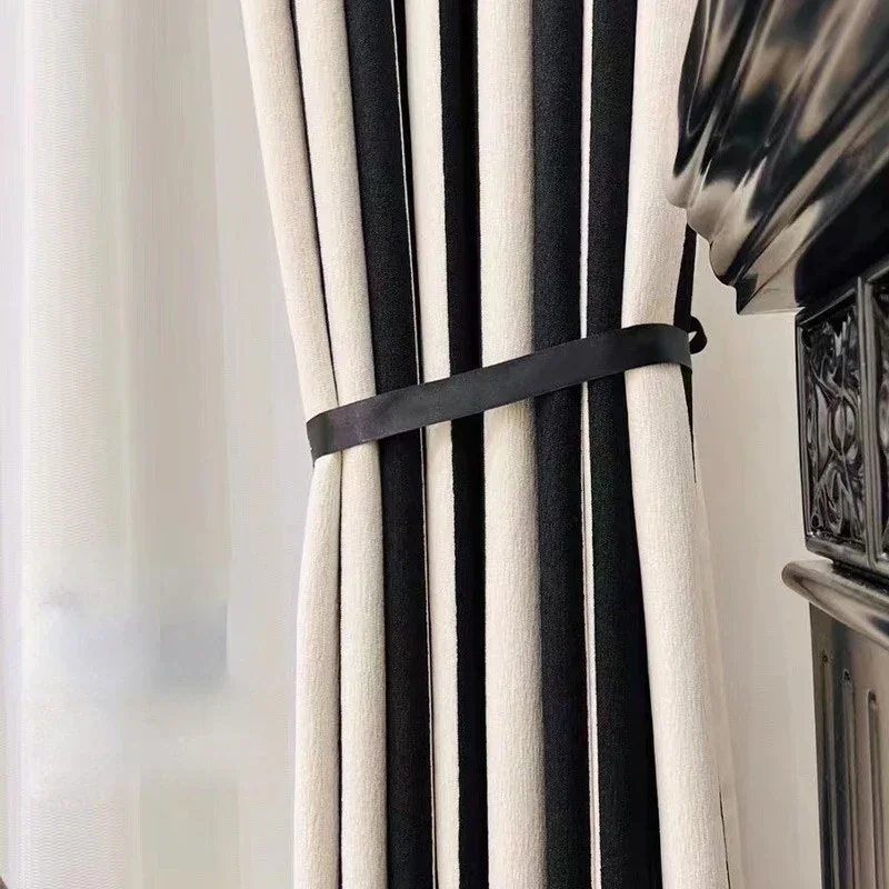 Vertical Striped Black and Whi - Home Fragrance In French のレビューと価格