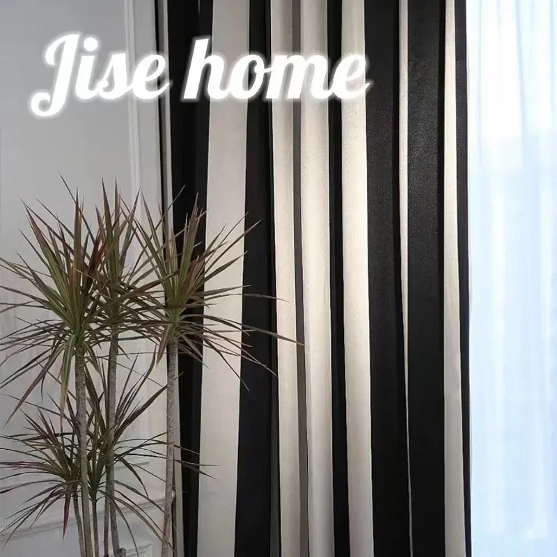 Vertical Striped Black and Whi - Home Fragrance In French のレビューと価格