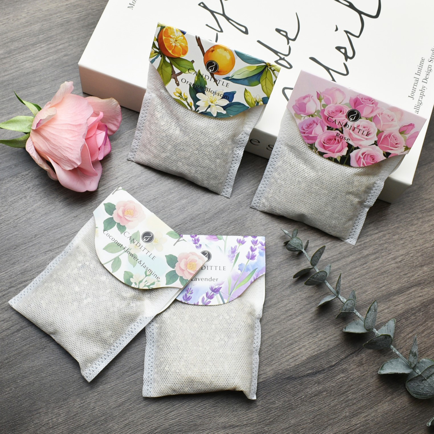 Hanging Paper Scented Sachet W - Fragrance Home Decor のレビューと価格